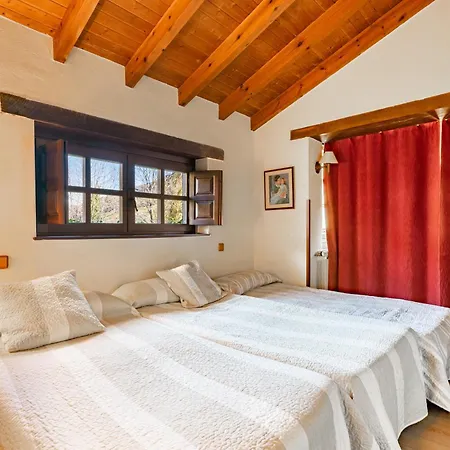 Valle De Bueida El Grillo Hétvégi ház Rodiles